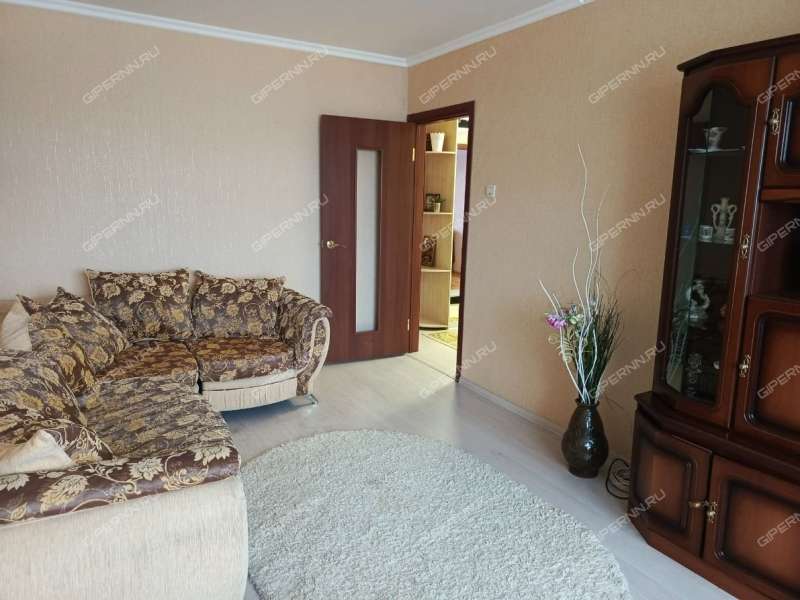 трёхкомнатная квартира в Центральном микрорайоне дом 1 город Выкса