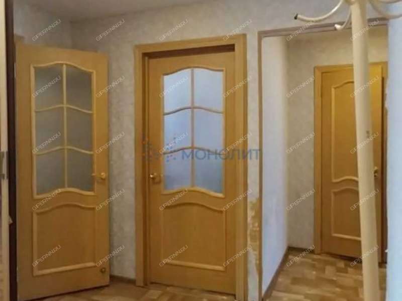 трёхкомнатная квартира на Центральной улице дом 5 рабочий посёлок Ильиногорск