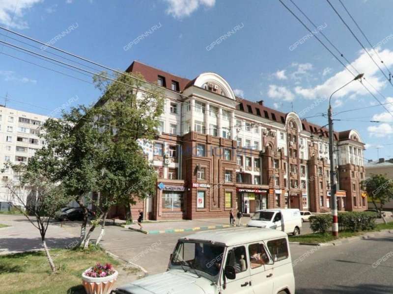 трёхкомнатная квартира на улице Коминтерна дом 127