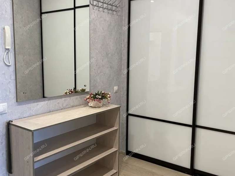 однокомнатная квартира на Окском съезде дом 1