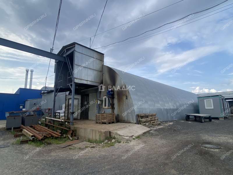 здание под офис, торговую площадь на улице Федосеенко