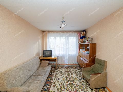 1-komnatnaya-ul-yuliusa-fuchika-d-37 фото