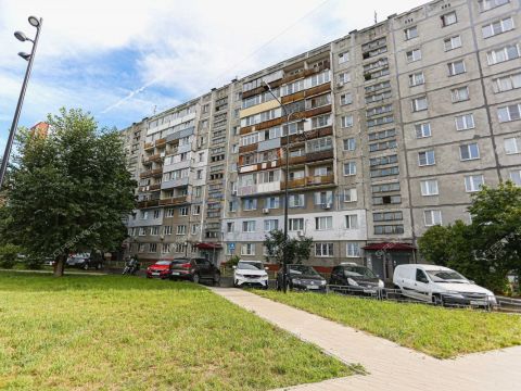 3-komnatnaya-b-r-meshherskiy-d-2 фото
