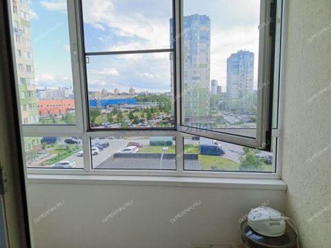 2-komnatnaya-nab-volzhskaya-d-24 фото