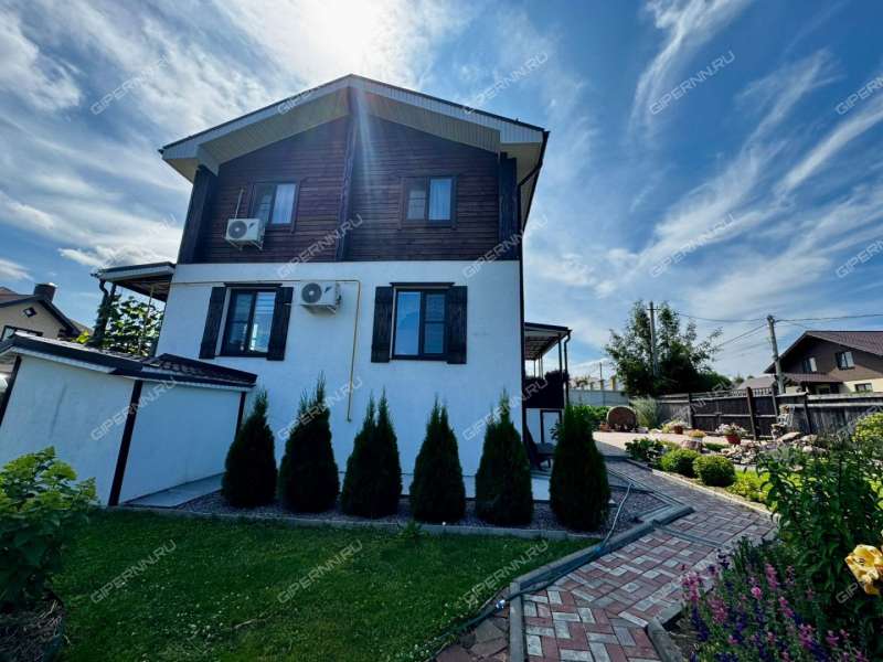 коттедж на Восточной улице село Великий Враг