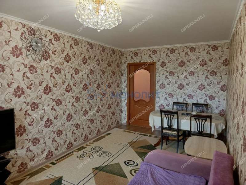 трёхкомнатная квартира на улице Карла Маркса дом 14