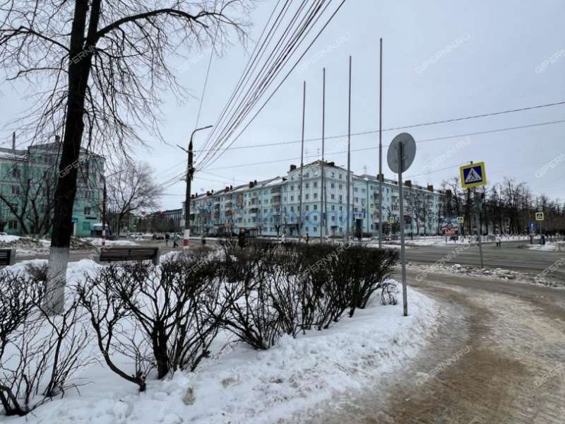 помещение под офис, торговую площадь на бульваре Мира город Дзержинск