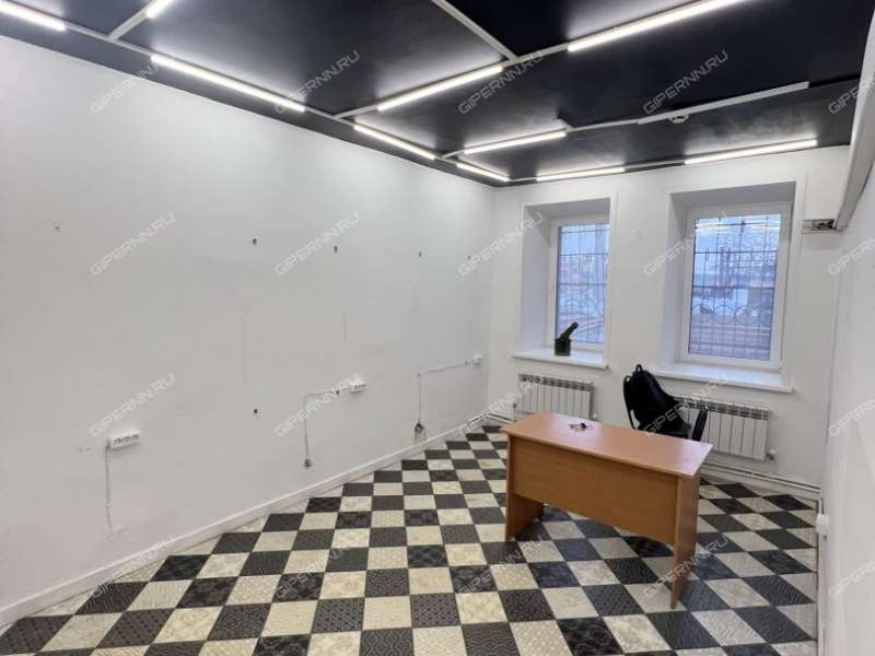 помещение под помещение свободного назначения, недвижимость под общепит на Рождественской улице