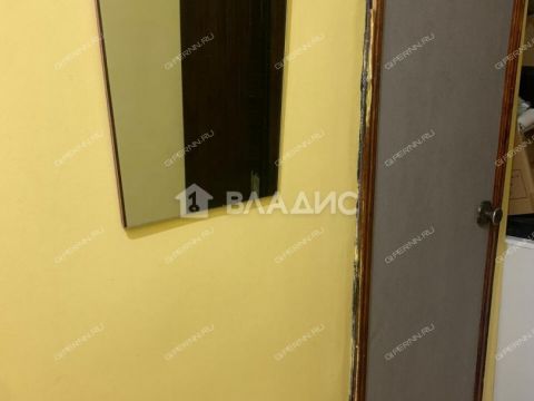 2-komnatnaya-ul-golovnina-d-30 фото