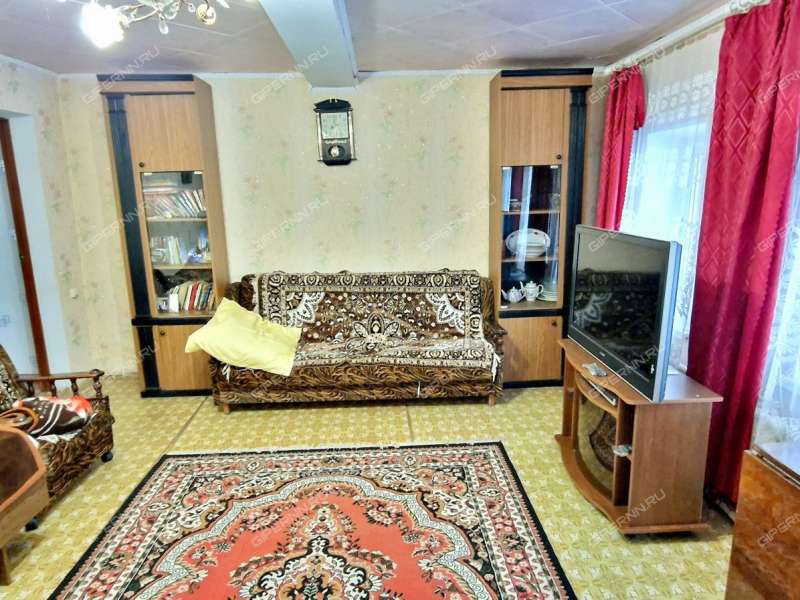 дом на 132 деревня Ржавка