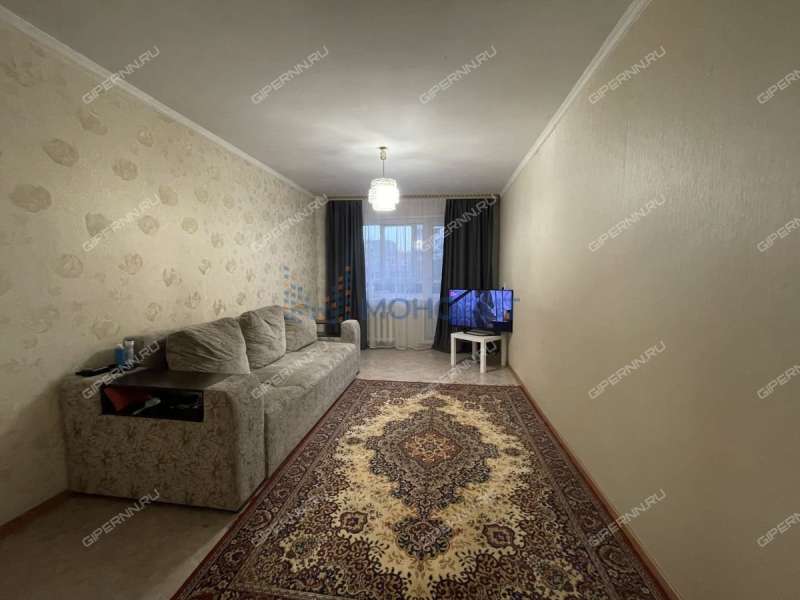 трёхкомнатная квартира на проспекте Бусыгина дом 56