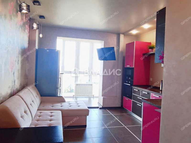 однокомнатная квартира на Волжской набережной дом 8