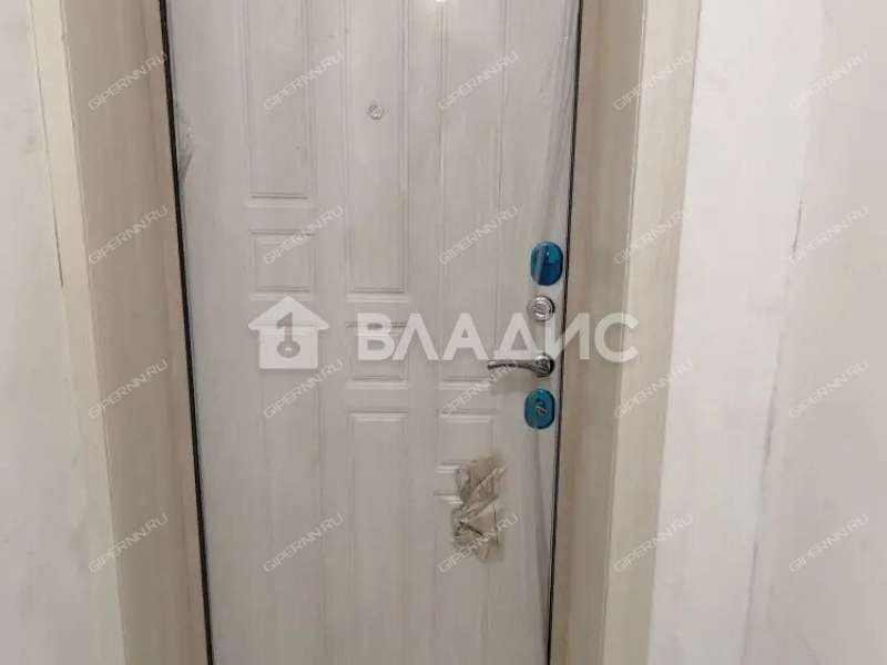 трёхкомнатная квартира на Автомеханической улице дом 17