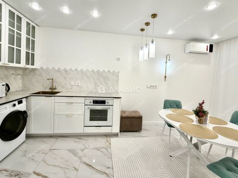 1-komnatnaya-ul-cvetochnaya-d-12-k1 фото