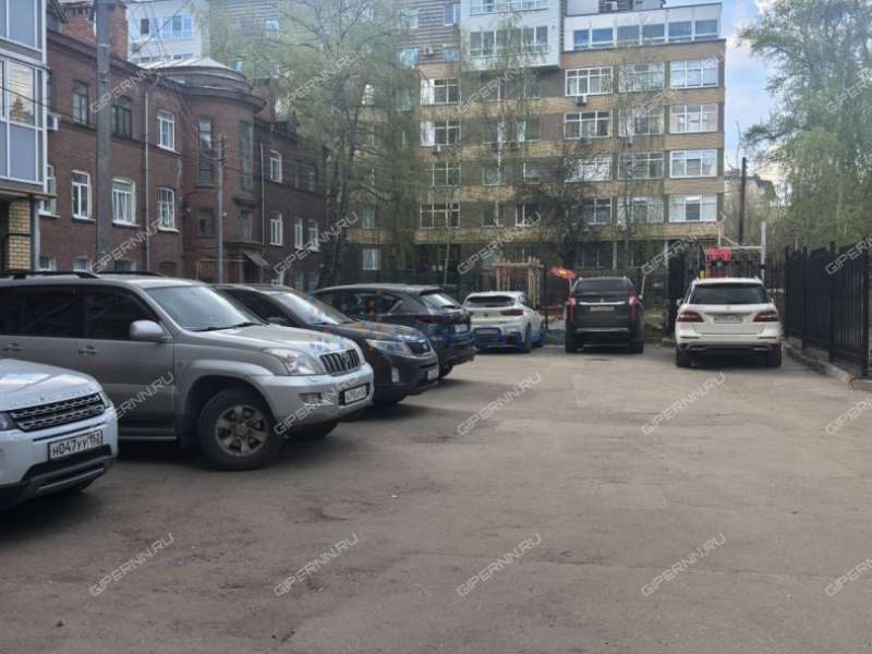 трёхкомнатная квартира на улице Фрунзе дом 21