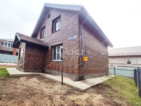 dom-ul-zemlyachki-d-12a фото
