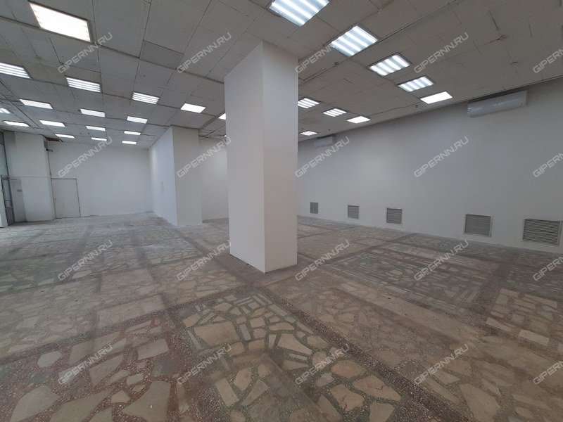 помещение под торговую площадь на Максима Горького ул., д.140