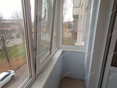 1-komnatnaya-ul-geroya-sovetskogo-soyuza-poyushheva-d-9 фото