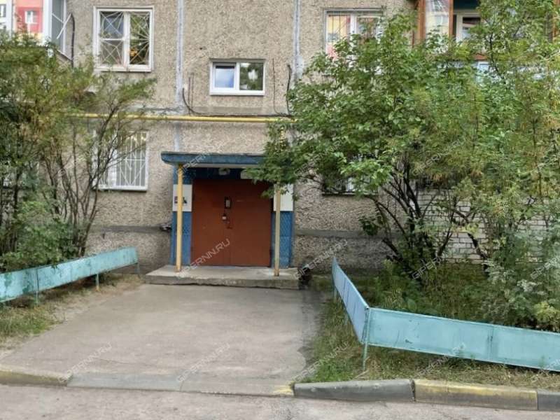 трёхкомнатная квартира в 6-м микрорайоне дом 17