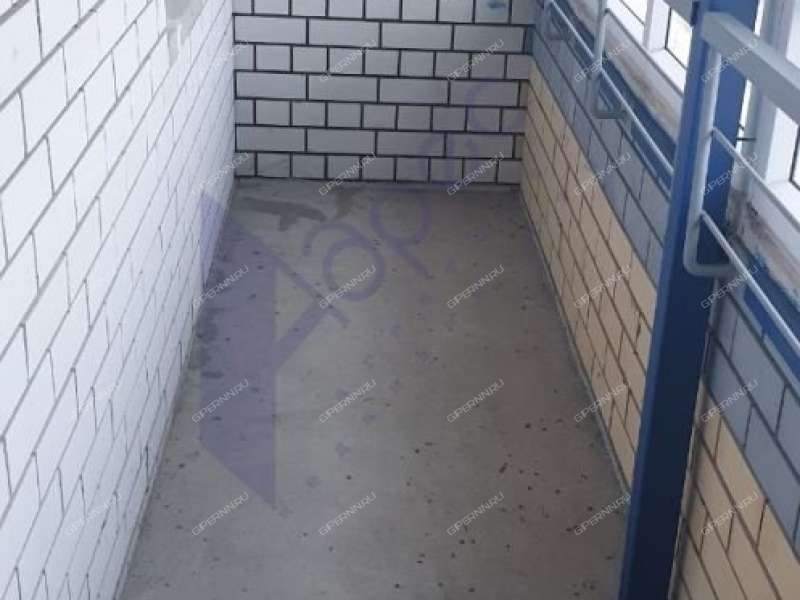 трёхкомнатная квартира на улице Коммуны дом 18