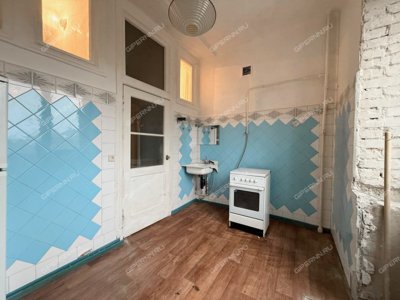 трёхкомнатная квартира на проспекте Октября дом 3