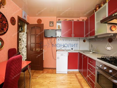 4-komnatnaya-ul-genkinoy-d-82 фото
