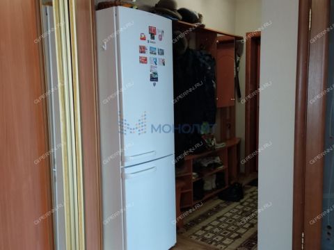 2-komnatnaya-ul-verhnepecherskaya-d-13-k1 фото