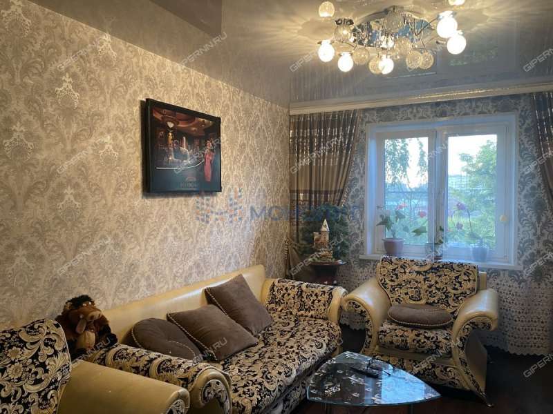 трёхкомнатная квартира на улице Шаляпина дом 20