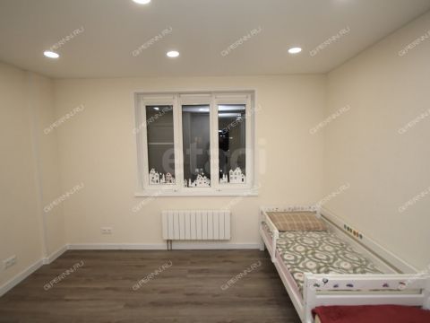 2-komnatnaya-nab-volzhskaya-d-24 фото