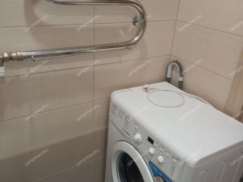 двухкомнатная квартира на улице Профинтерна дом 16а