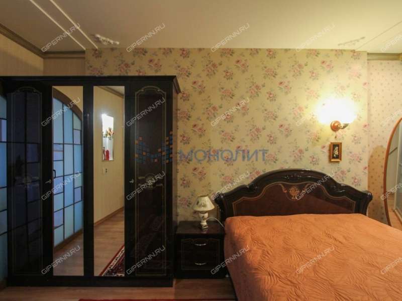 трёхкомнатная квартира на улице Невзоровых дом 85