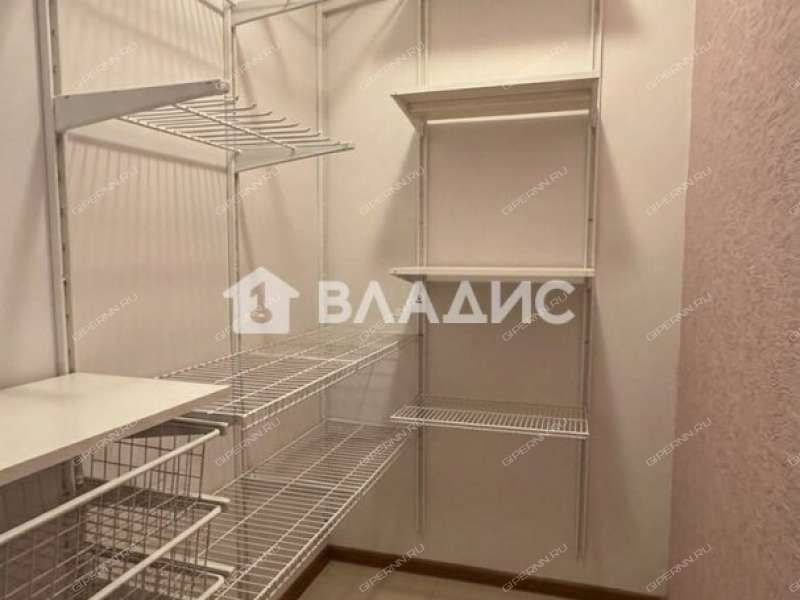двухкомнатная квартира на улице Родионова дом 29