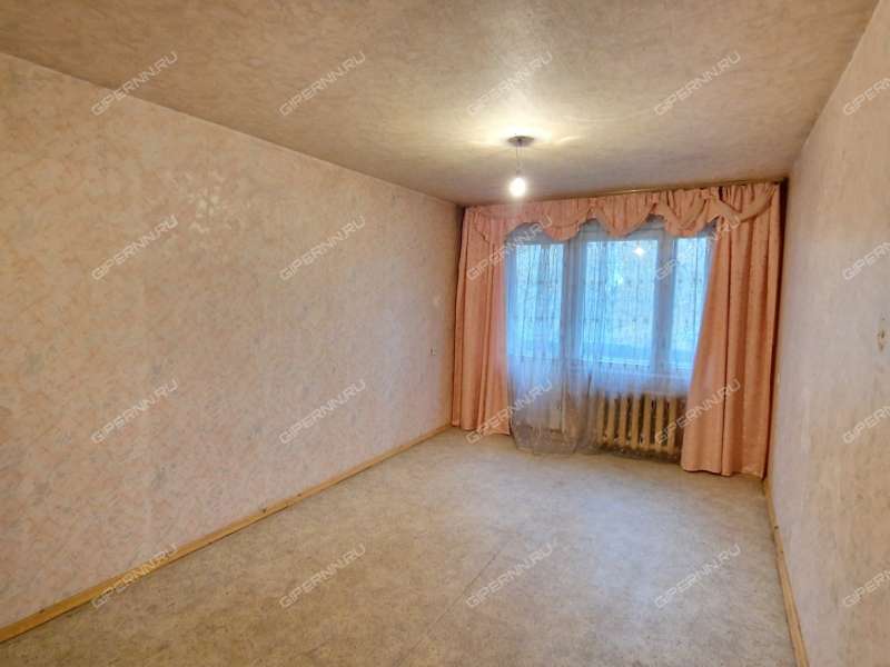 двухкомнатная квартира в 3-м микрорайоне дом 6 город Кстово