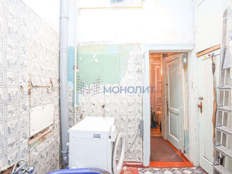 трёхкомнатная квартира на улице 50-летия Победы дом 6/2