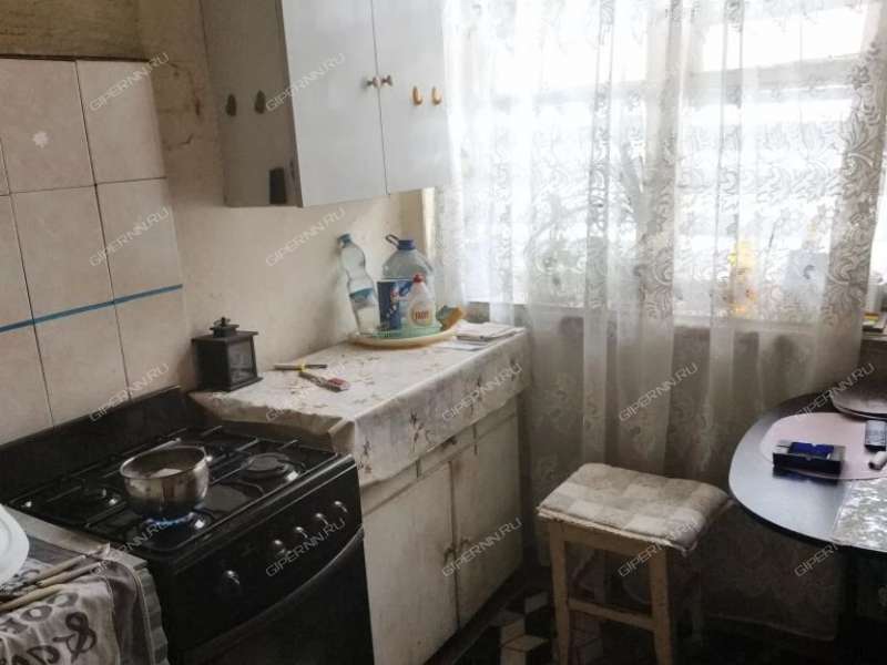 комната в доме 23 на улице Страж Революции