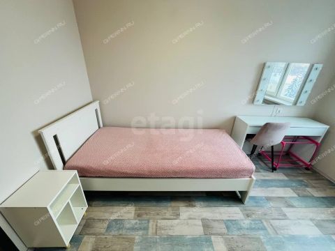 2-komnatnaya-ul-izhorskaya-d-38 фото