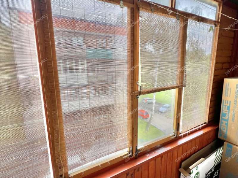 двухкомнатная квартира в 2-м микрорайоне дом 31 город Кстово