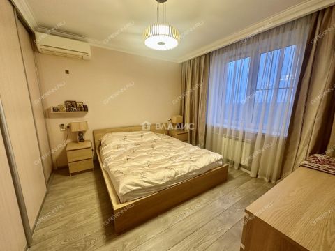 1-komnatnaya-b-r-akademika-koroleva-d-10 фото