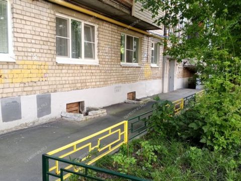 3-komnatnaya-ul-melnikova-pecherskogo-d-8 фото
