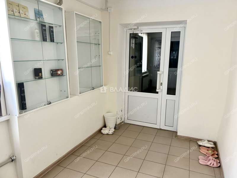 помещение под помещение свободного назначения на Советской улице рабочий посёлок Дальнее Константиново