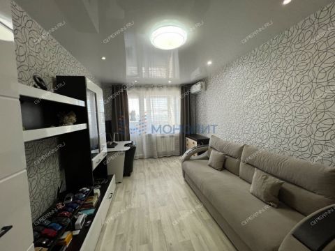 3-komnatnaya-ul-sergeya-akimova-d-22 фото