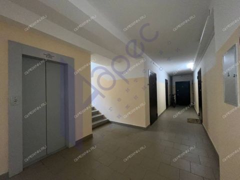 kvartira-studiya-prosp-korablestroiteley-d-50 фото