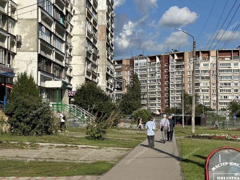 помещение под торговую площадь на улице Карла Маркса