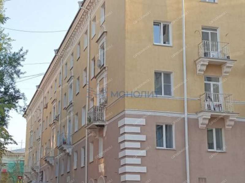 комната в доме 7/5 на улице Страж Революции