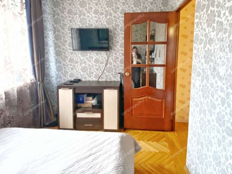 трёхкомнатная квартира на улице Сергея Есенина дом 14