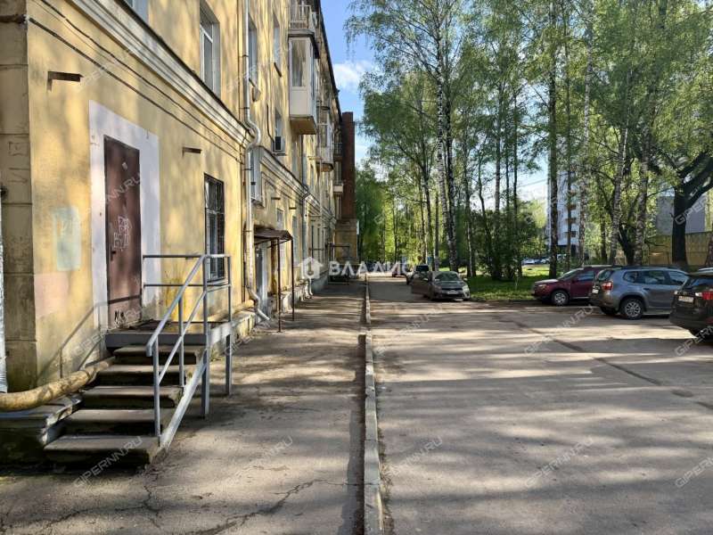 трёхкомнатная квартира на проспекте Гагарина дом 17