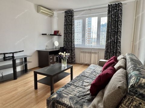 1-komnatnaya-ul-karla-marksa-d-44 фото