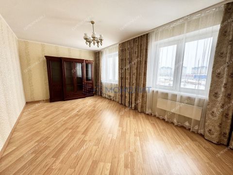 4-komnatnaya-ul-kerchenskaya-d-22 фото