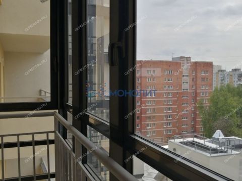 4-komnatnaya-ul-poltavskaya-d-15 фото