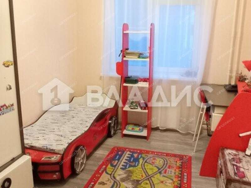 трёхкомнатная квартира на улице Бориса Видяева дом 15